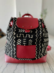 Ivory.B front: N'DGO backpack red 