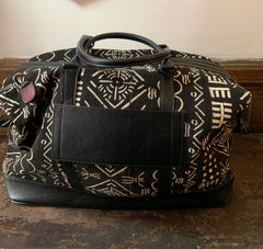 Ivory.B back: Bamako Weekender Bag Black Black