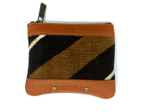 Ivory. B front: The Fitini Pouch Brown