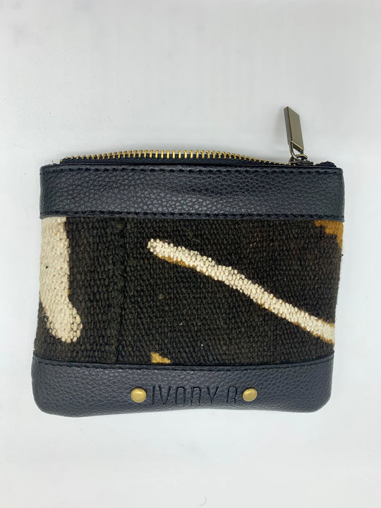 The Fitini Pouch Black  TW