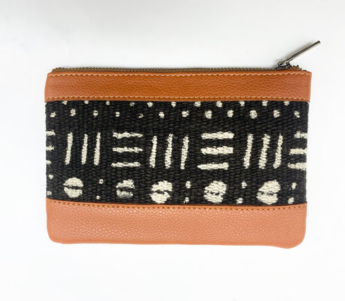 Issa pouch Brown Cowry